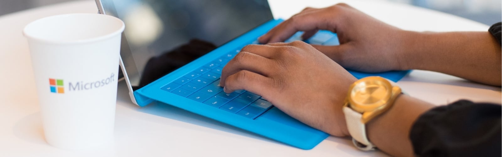 Den Vergleich zwischen Microsoft Office und Microsoft 365 verstehen und Dokumentenerstellung optimieren